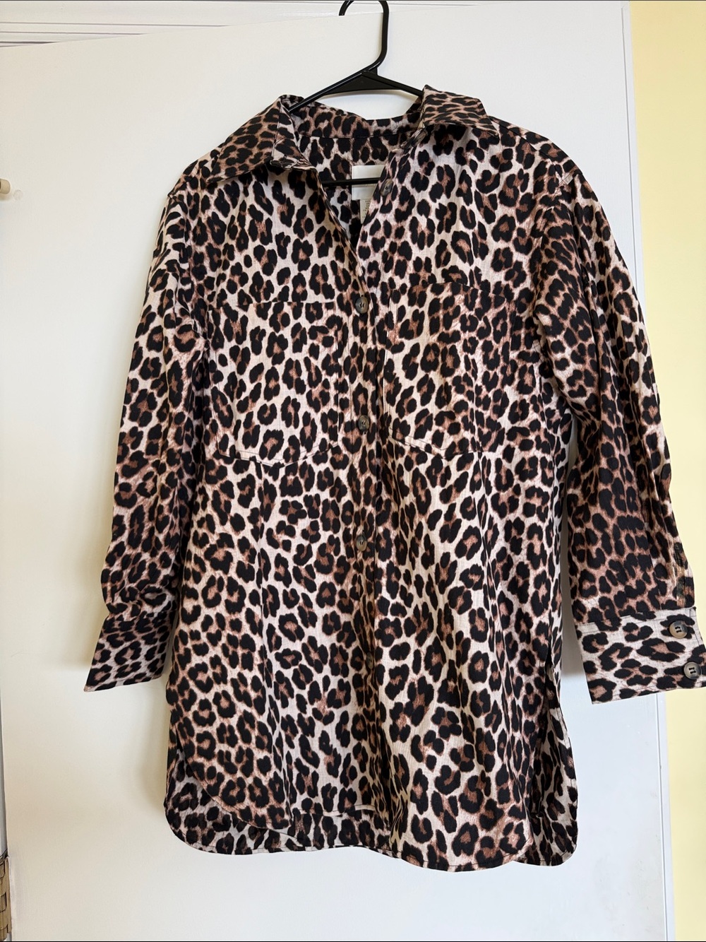 Leopard Print Button-Up Shirt - Brown & Black Leopard